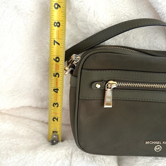 Michael Kors Dark Green Crossbody Bag - Picture 5 of 8